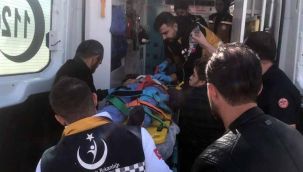 Liseli kız evde karnından bıçaklanmış şekilde bulundu