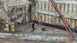 Vinç devrildi operatör inşaat temeline düşerek can verdi