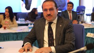 AK Partili Kırkpınar'dan diploması vurgusu