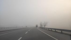 Bandırma'da sis etkili oldu