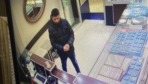 Sahte altın satmaya çalışan şüpheliyi polis yakaladı