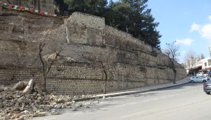 Tarihi Kahramanmaraş Kalesi depremde ayakta kaldı