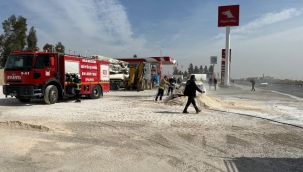 Benzin istasyonun yanında alev alan araç korku dolu anlar yaşattı