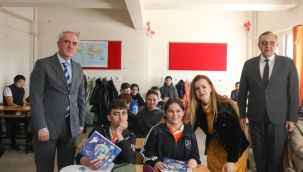 DEÜ’den Buca'da öğrencilere bilim dokunuşu