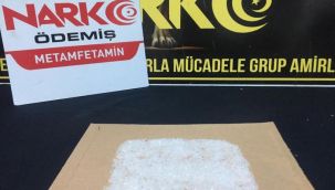 İzmir'de polisten uyuşturucu operasyonu