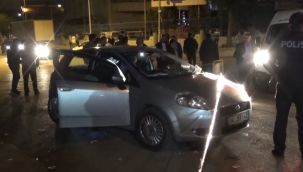 15 yaşındaki sürücü park halindeki tıra çarptı: 1 ölü, 3 yaralı