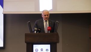 AK Parti Genel Başkan Vekili Binali Yıldırım İZTO’da toplantıya katıldı