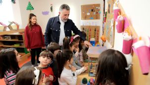 Başkan Sandal’dan anaokullarına ziyaret: 23 Nisan’ı çocuklarla karşıladı