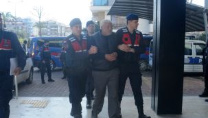 Bekçi tartıştığı müteahhidi tüfekle vurup öldürdü