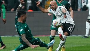 Beşiktaş Masuaku ve Redmond'ı kadroda tutmak istiyor