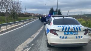 'Dur' ihtarına uymayan şüpheli aracıyla polise çarptı