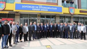 AK Parti adaylarından taksicilere müjdeler: ANIK’TAN ŞANLI’YA ‘KRAVAT’ JESTİ