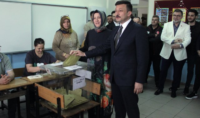 AK Partili Dağ, oyunu kullandı: Çok güzel bir demokrasi şöleni olacak