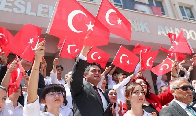 Aliağa'da 19 Mayıs Coşkuyla Kutlandı