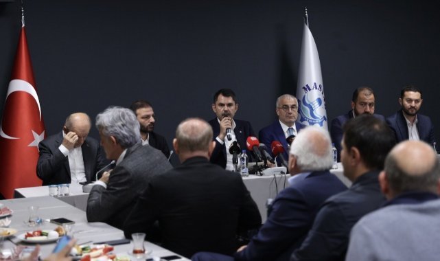 Bakan Kurum: '14 Mayıs'ta büyük bir farkla açık ara önde tamamladık'