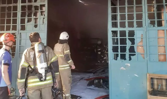 Bornova'da sanayi sitesinde yangın paniği