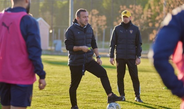 Bucaspor 1928'de Sait Karafırtınalar, Cüneyt Dumlupınar'ı geride bıraktı