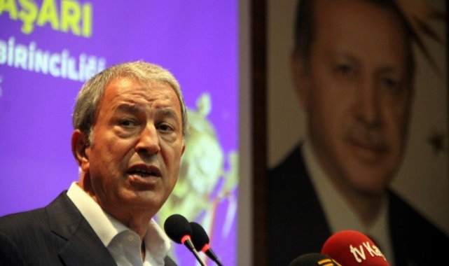 Depremzedelerin 'Tekirdağ' korkusuna Bakan Akar'dan cevap