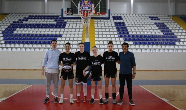 Ege’nin kadın basketbol şampiyonu İKMYO