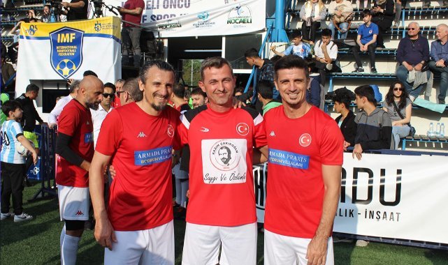 Eski Galatasaraylı futbolcular şampiyonluk yarışını değerlendirdi