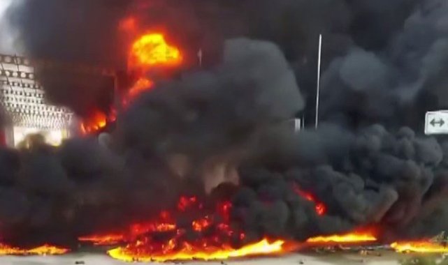 Fabrikada büyük yangın