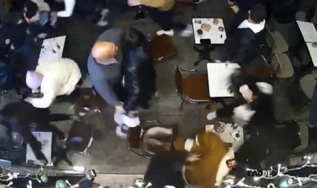 Galata'da dehşet anları: Çığlık çığlığa kaçarken adeta birbirlerini ezdiler