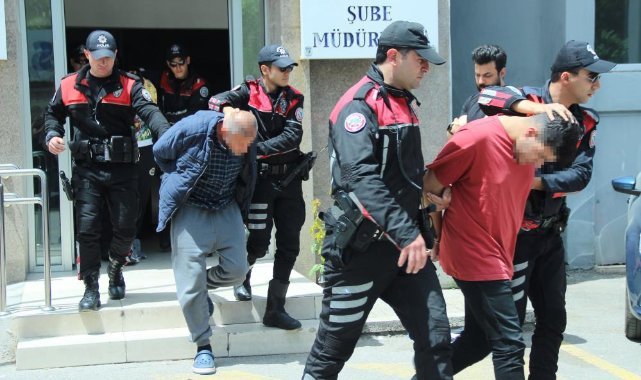 İzmir'de 5 kişinin öldüğü kahvehane baskını ile ilgili 9 tutuklama