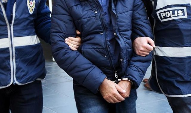 İzmir polisinden silah kaçakçılarına darbe