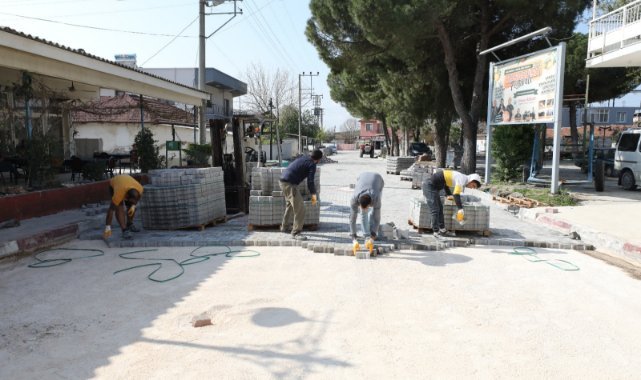 Menderes’in Mahallerinde Kilit Parke Taşı Mesaisi