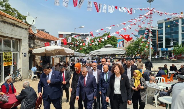 MHP İzmir: Atatürk'ün şehri bölücülere izin vermez