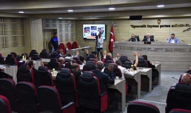 Millet İttifakı’nın ret oyuna karşılık Meclis'ten geçti