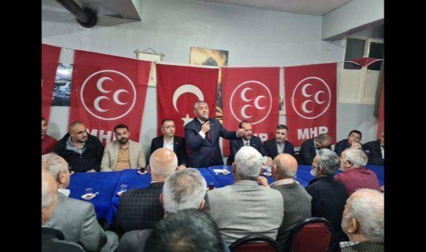 Osmanağaoğlu İzmir'i sokak sokak geziyor