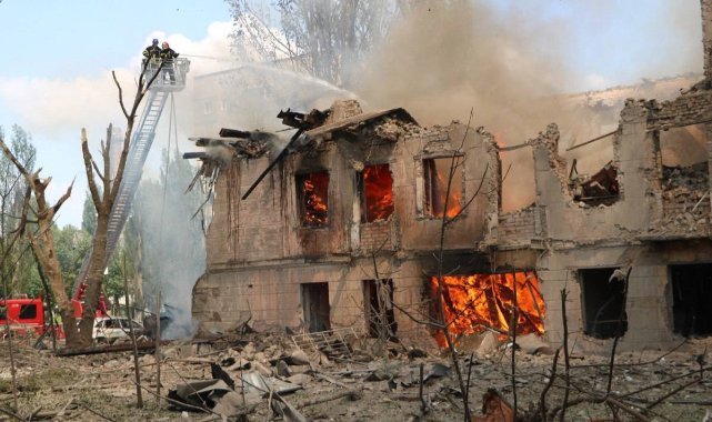Rusya, Ukrayna'da kliniği vurdu