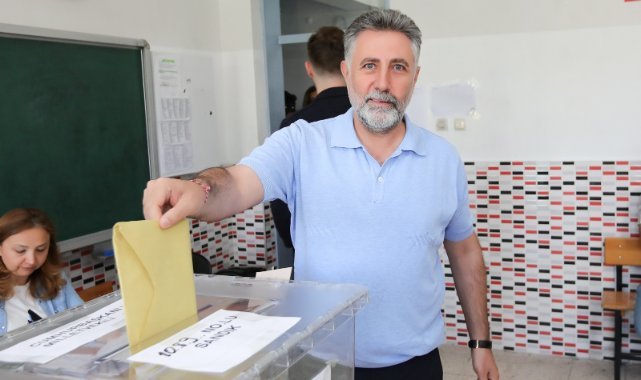 Sandal ailesi oy kullandı: Yarın, bugünden daha güzel olacak