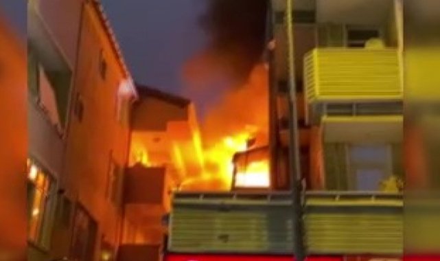 Seçim kutlaması sırasında eve havai fişek isabet etti