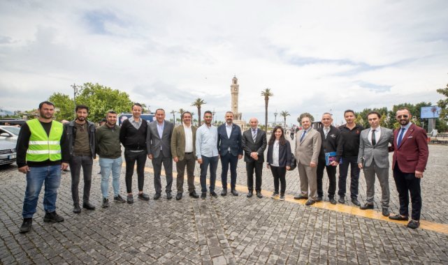 Soyer Kemeraltı’nda çalışmaları inceledi: "Kemeraltı İzmir'in kalbidir"