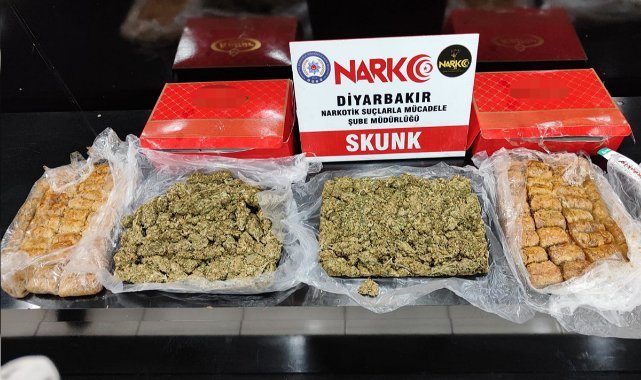 Tatlı kutularından uyuşturucu çıktı