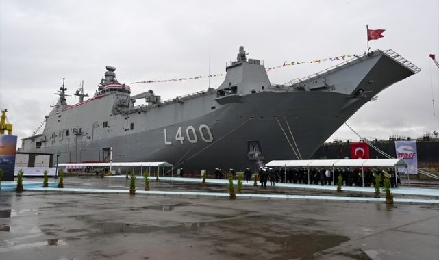TCG Anadolu’nun ilk ziyaretçileri gurur yaşadı