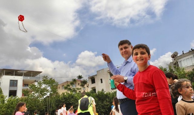 Uçurtmalar Kardeşliğe Yükseldi: "Çocukların yüzü gülsün"