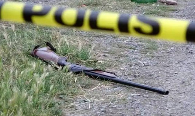 14 yaşındaki çocuk babasını öldürdüğü iddiasıyla tutuklandı