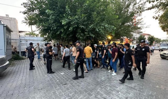 Basmane'de 120 düzensiz göçmen yakalandı