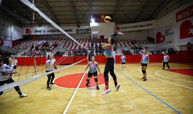 Bayraklı’da yaz spor okulları başlıyor: Haydi gençler spora