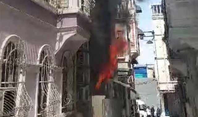Beyoğlu'da korkutan yangın