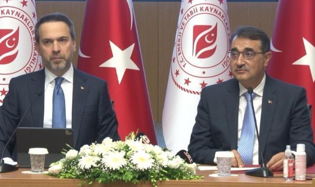 Enerji ve Tabii Kaynaklar Bakanlığında devir teslim töreni