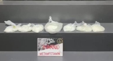 İzmir’de 2 kilo metamfetamin ele geçirildi