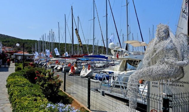 İzmir'de "dublör müşteri" devri