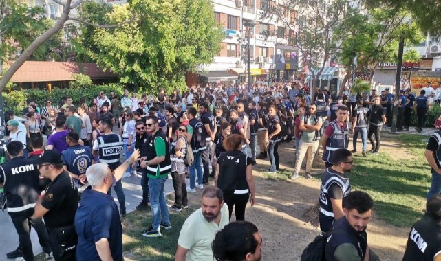 İzmir’de LGBT yürüyüşüne polis müdahalesi: 50’nin üzerinde gözaltı