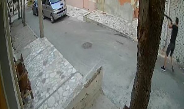 İzmir'de pompalı tüfekle saldırı