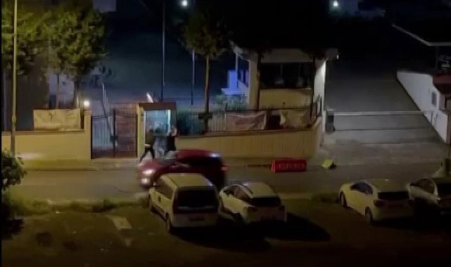 Kartal'da genç kadın ile adamın kavgası mahalleyi birbirine kattı