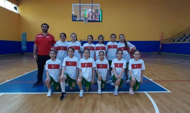 Kınık U11 Kız Basketbol Takımı Sahalardan Başarıyla Döndü